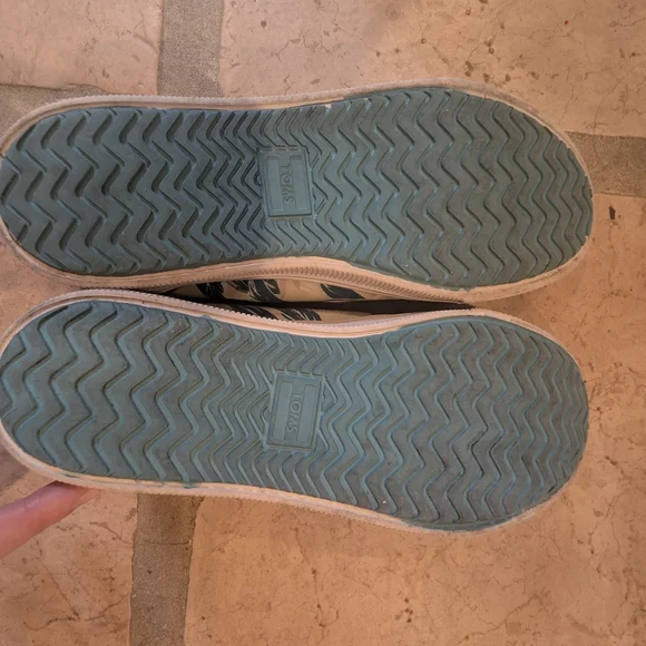 TOMS Lilac Floral Print Travl Lite Women’s Sneaker Size 7.5 - Picture 9 of 9